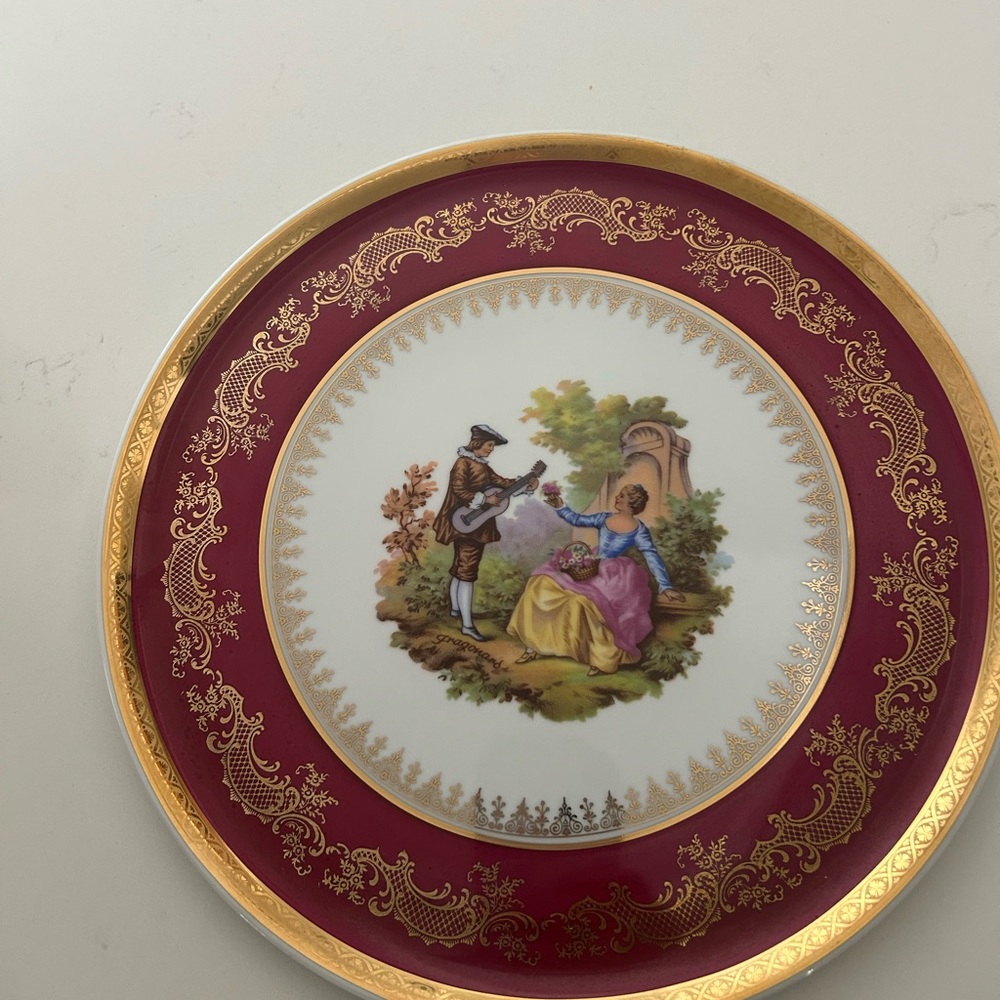 Elegant Red and Gold Decorative Plate
